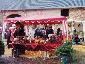 Marktstimmung und weihnachtliche Dekoration f�r Firmenfeier, Weihnachtsfeier, Firmenweihnachtfeier, Weihnachtsbaumwald, Weihnachtsbaumschlagen, 